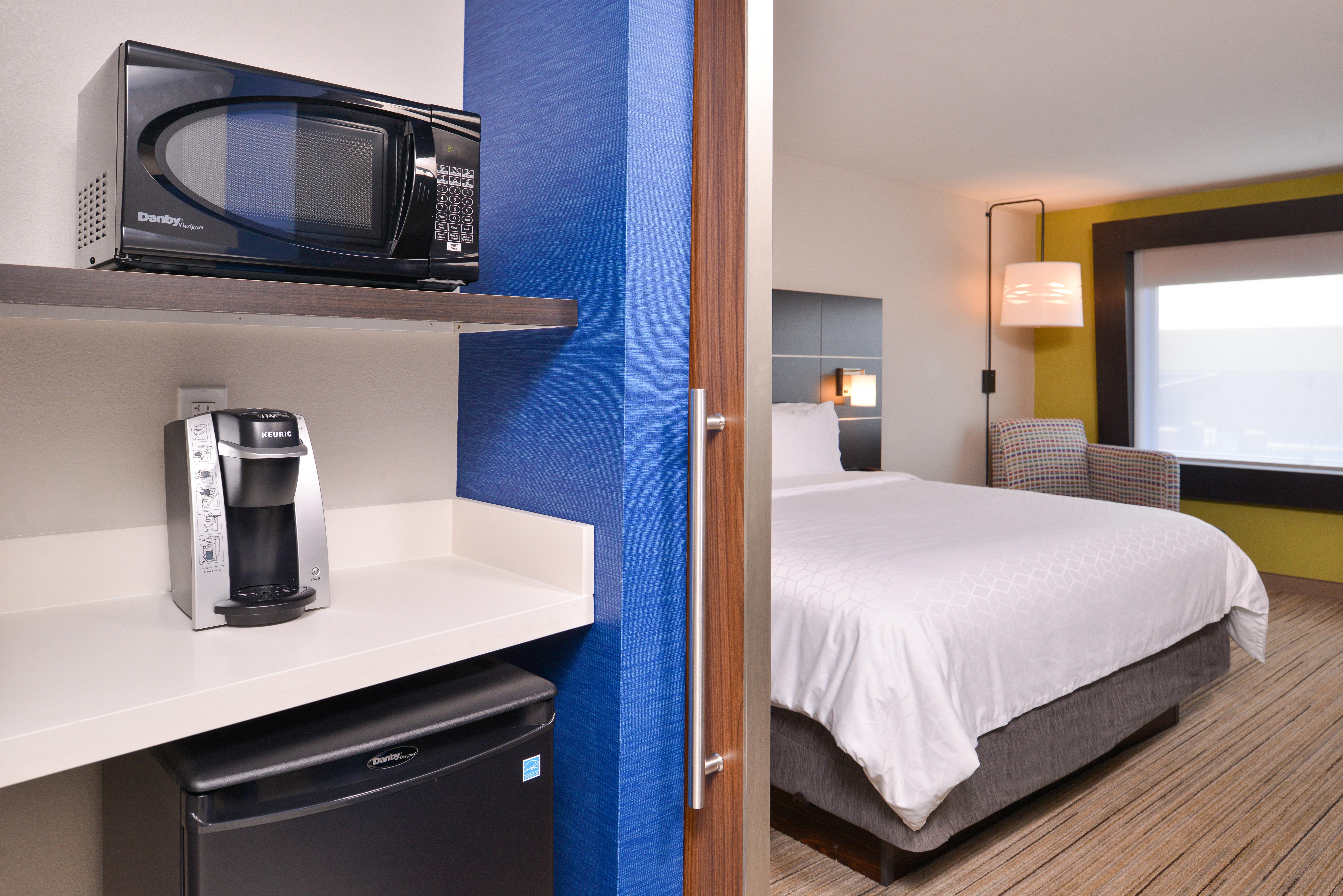 Holiday Inn Express & Suites - Olathe West By Ihg Εξωτερικό φωτογραφία